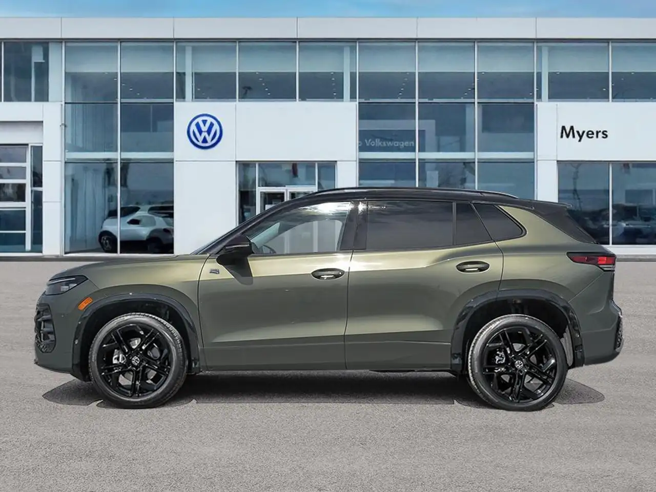 Volkswagen Tiguan снимка Volkswagen Tiguan