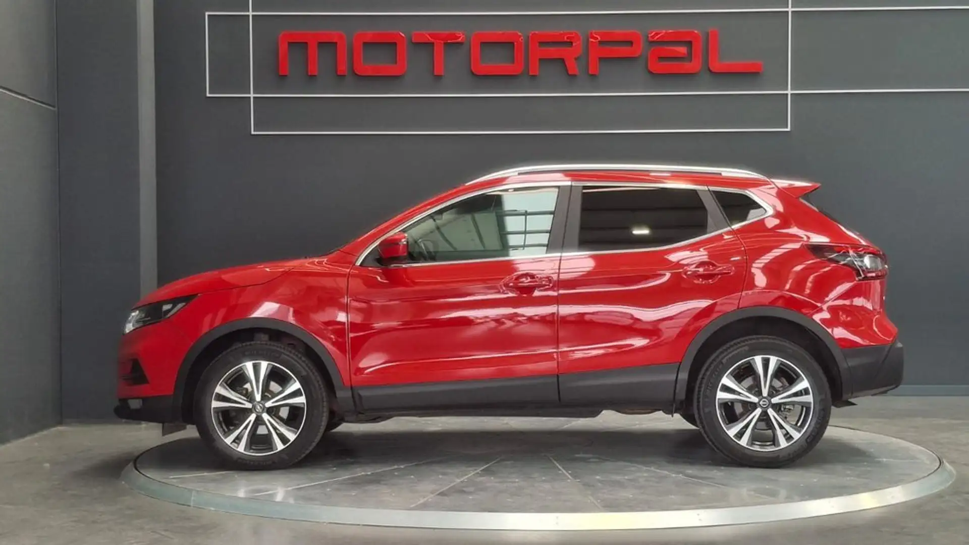 Nissan Qashqai DIG-T 103 kW (140 CV) E6D N-STYLE Rojo - 2