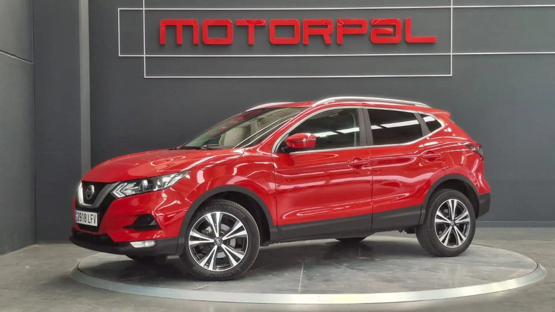 Nissan Qashqai DIG-T 103 kW (140 CV) E6D N-STYLE Rojo - 1