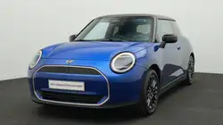 Mini Cooper E Favoured Trim