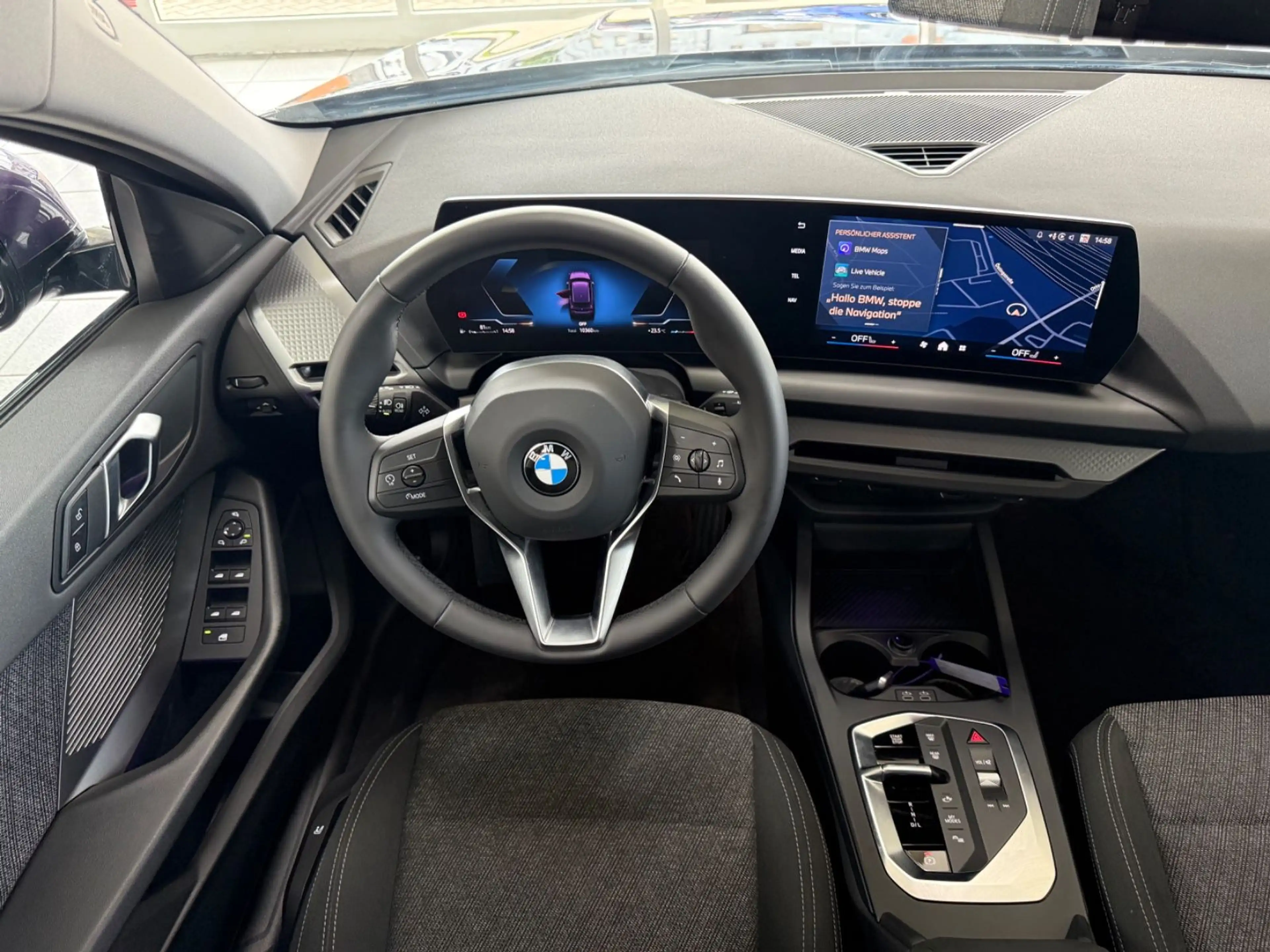 BMW 120 i AUT./LED/CAM/SHZ/DAB/LIVE COCKPIT — photo 6