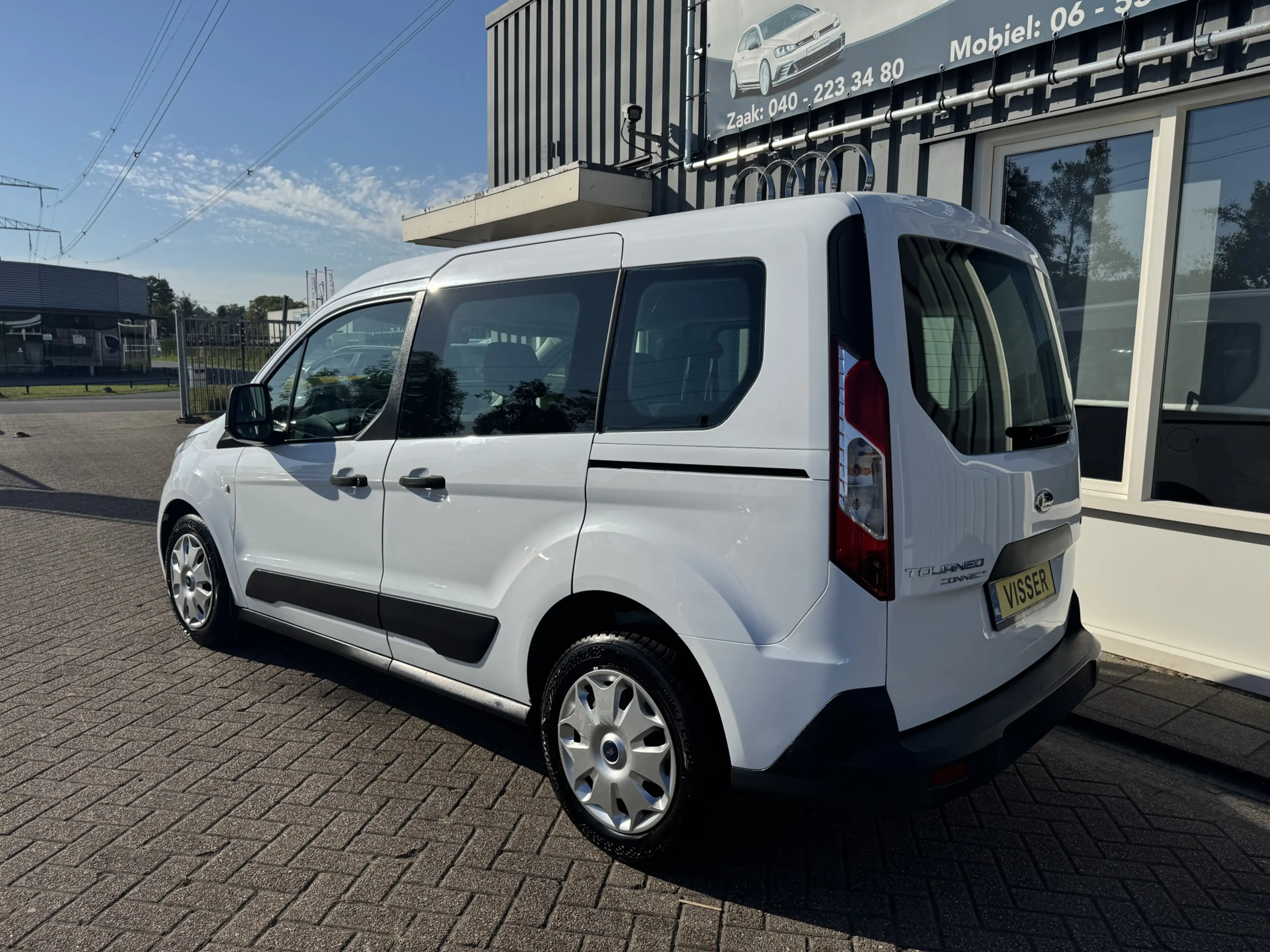 Ford Tourneo Connect Compact 1.0 Trend — photo 2