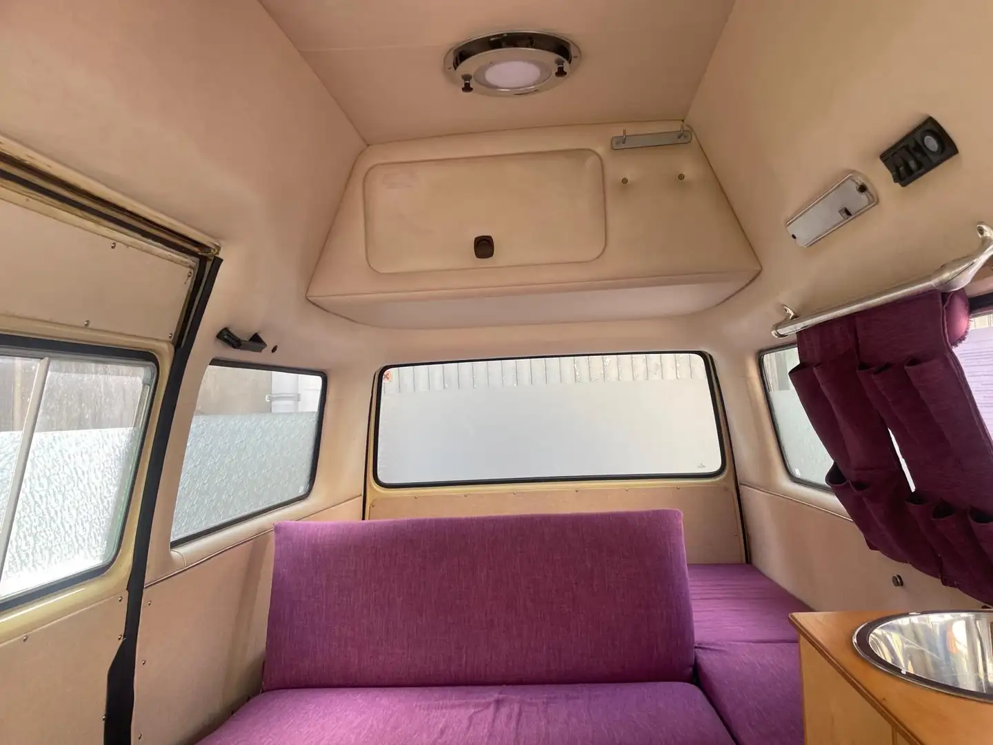Volkswagen T3 Transporter 253 GC2/M516 Béžová - 2