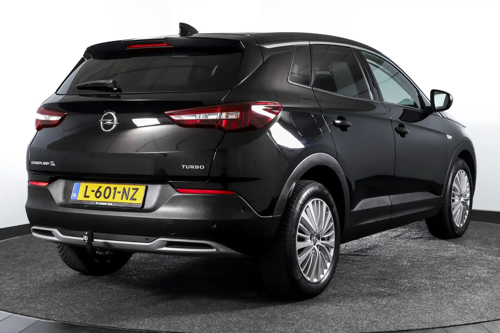 Opel Grandland X 1.2 Turbo 130 PK Ultimate - Automaat | Leder pakke Noir - 2