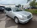 Mercedes-Benz E 200 Czarny - thumbnail 3