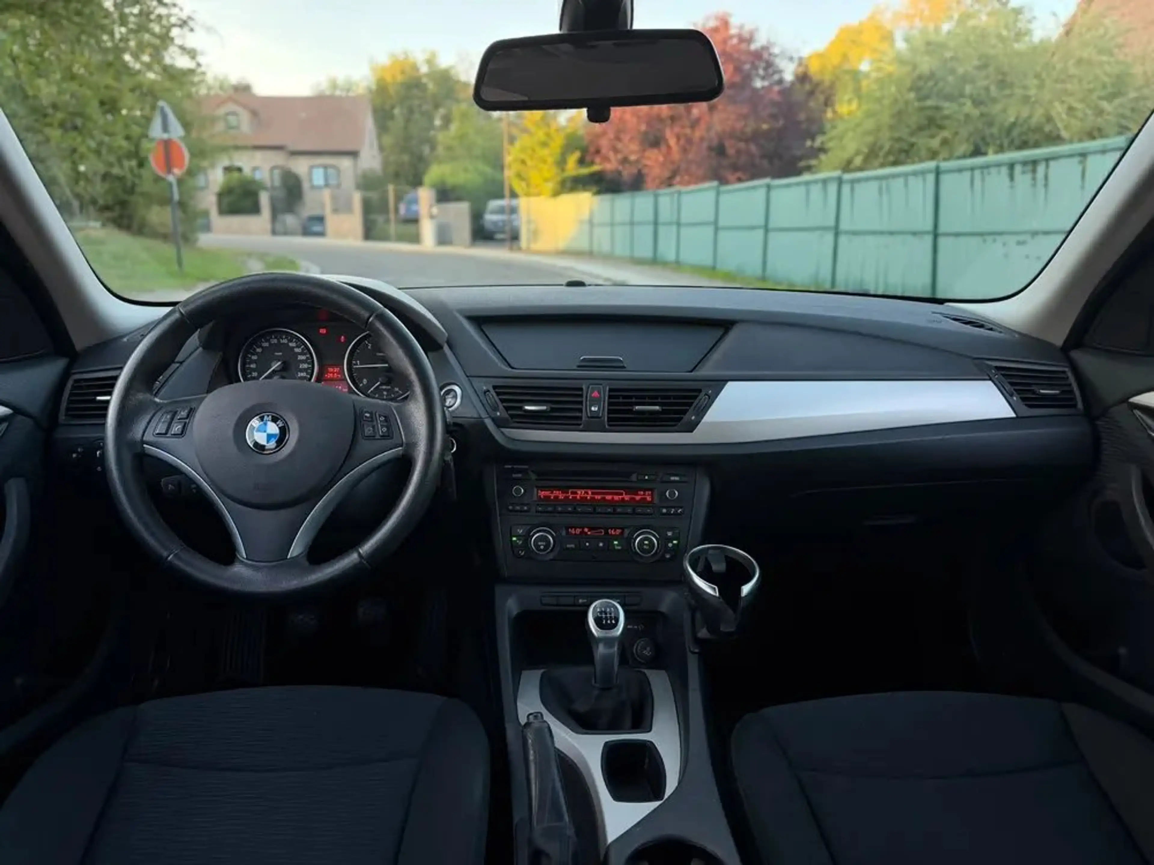 BMW X1 — photo 9