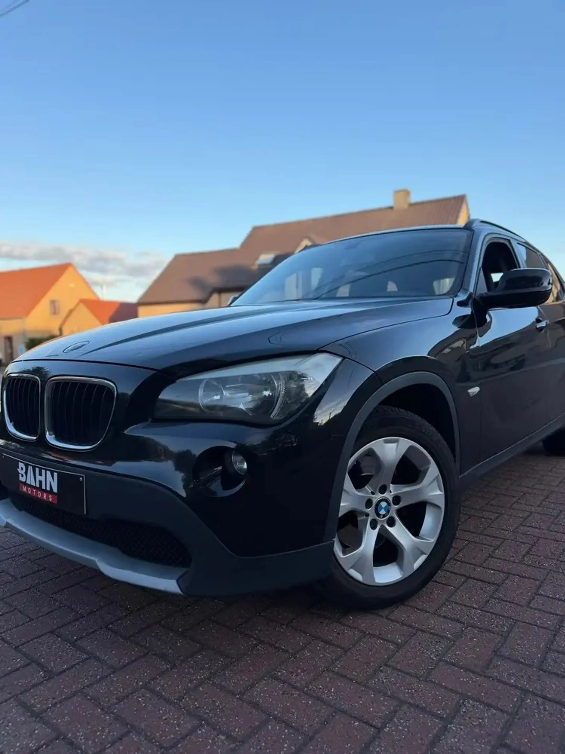 BMW X1 — photo 7