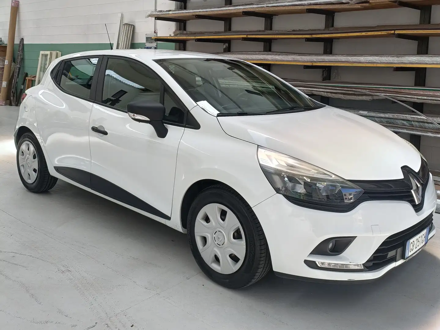 Renault Clio Clio 1.5 dci energy Intens 75cv Bianco - 1