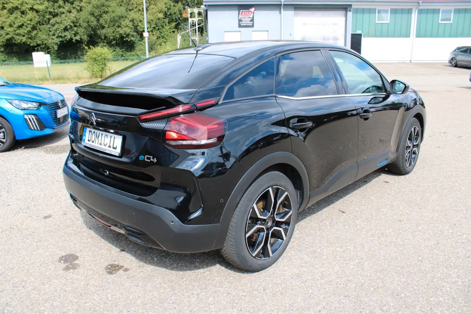 Citroen C4 Lim. ë- Shine Schwarz - 2