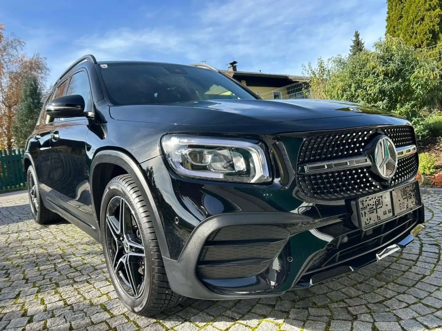 Mercedes-Benz GLB 200 GLB 200 d 4MATIC Aut. Schwarz - 1