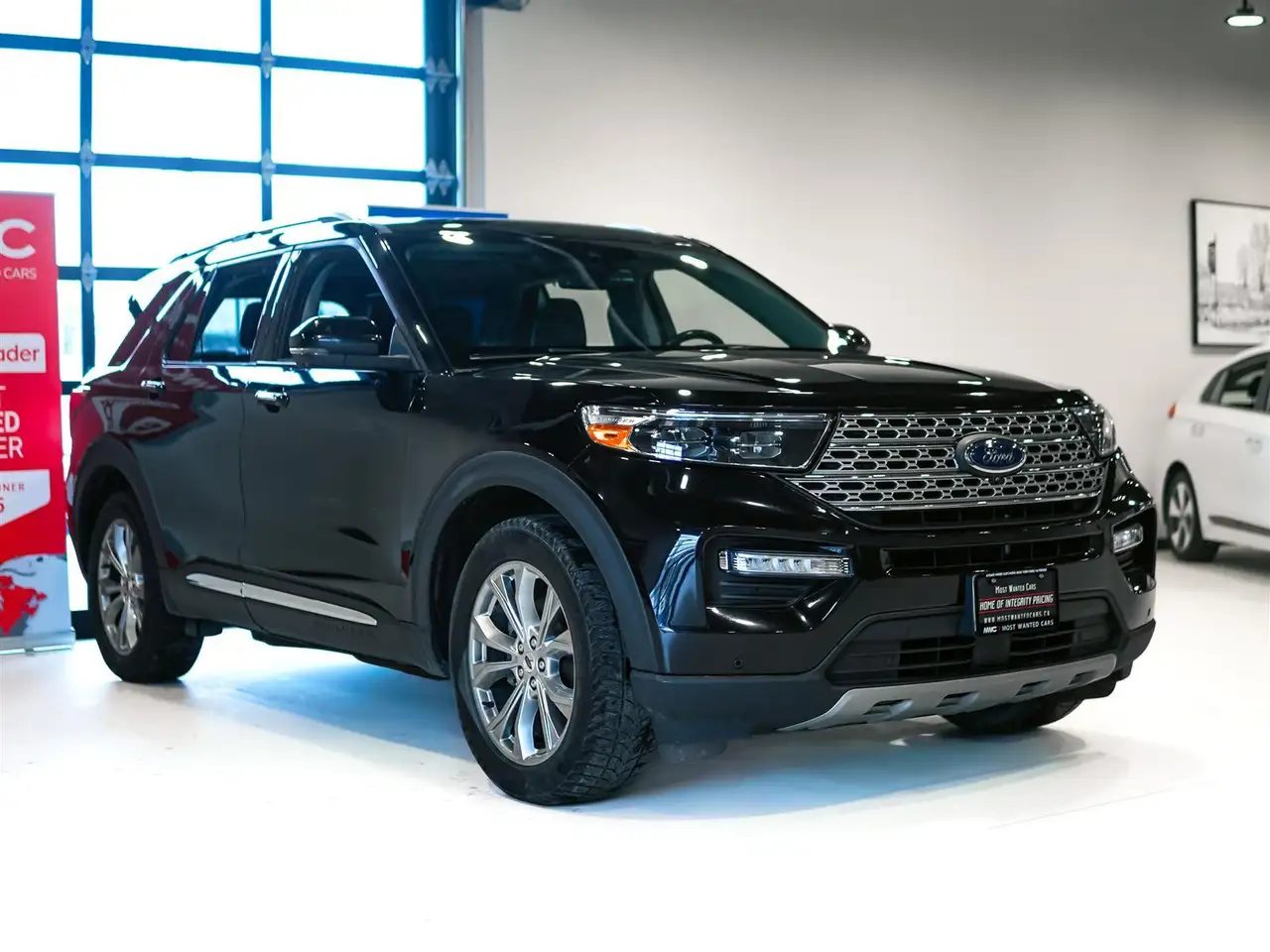 Ford Explorer снимка Ford Explorer