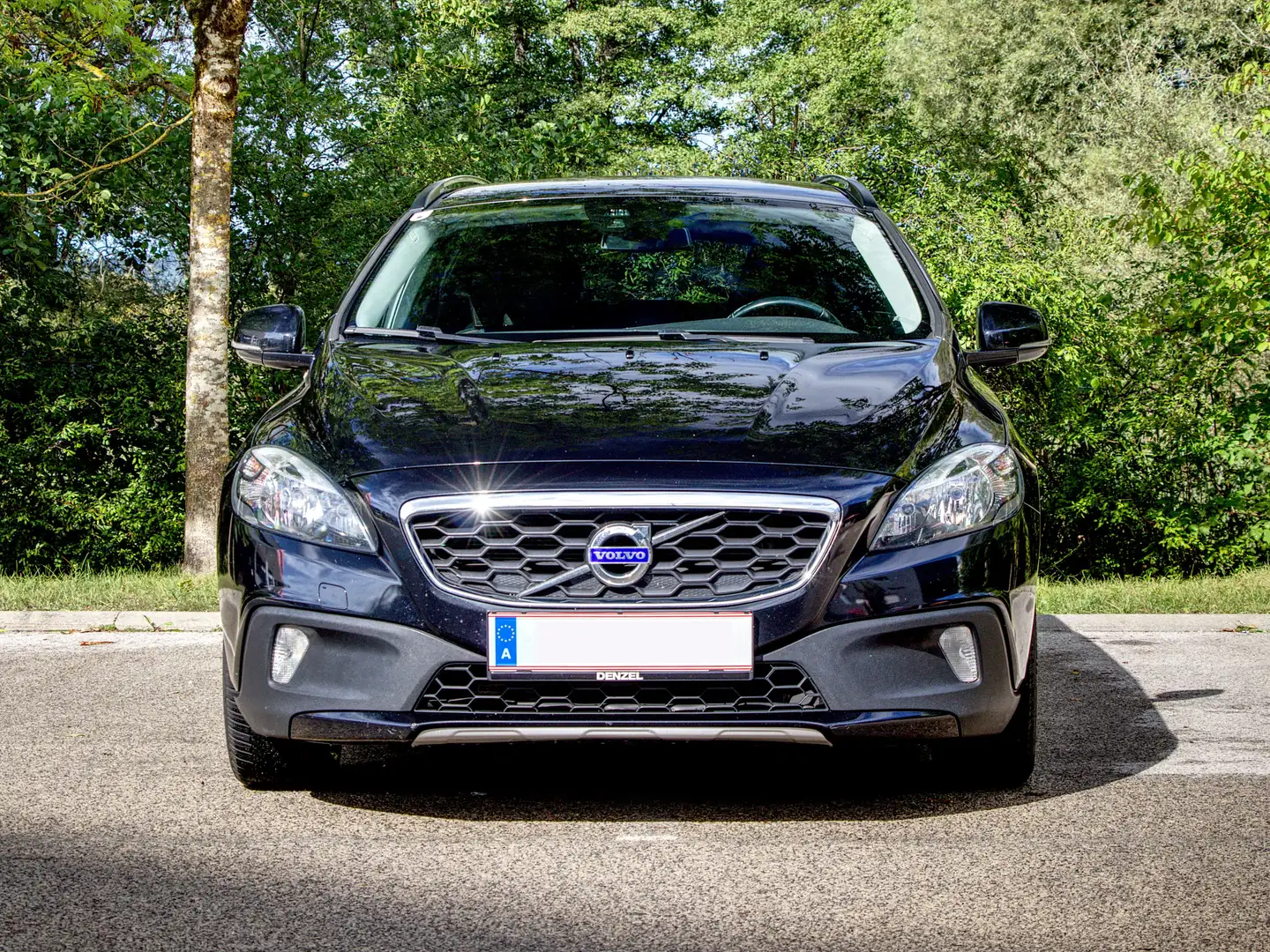 Volvo V40 Cross Country Volvo V40 Cross Country Ocean Race *Lederausst.* Schwarz - 2