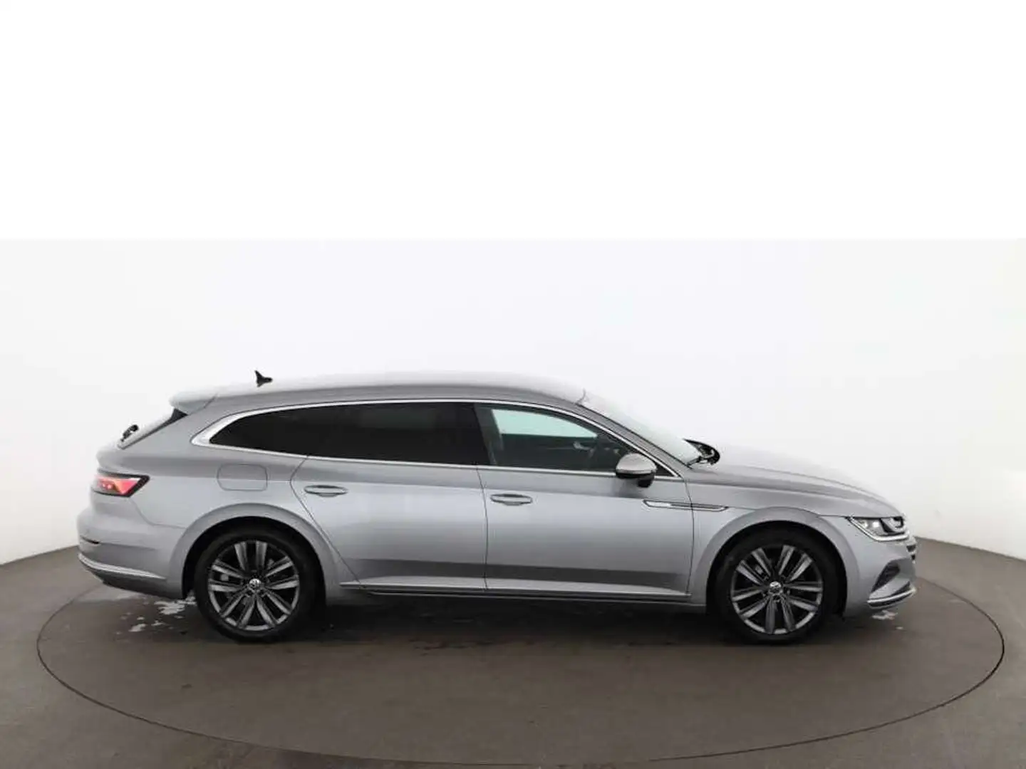 Volkswagen Arteon SB 2.0 TDI  Elegance Aut LED AHK RADAR NAV Серебристый - 2