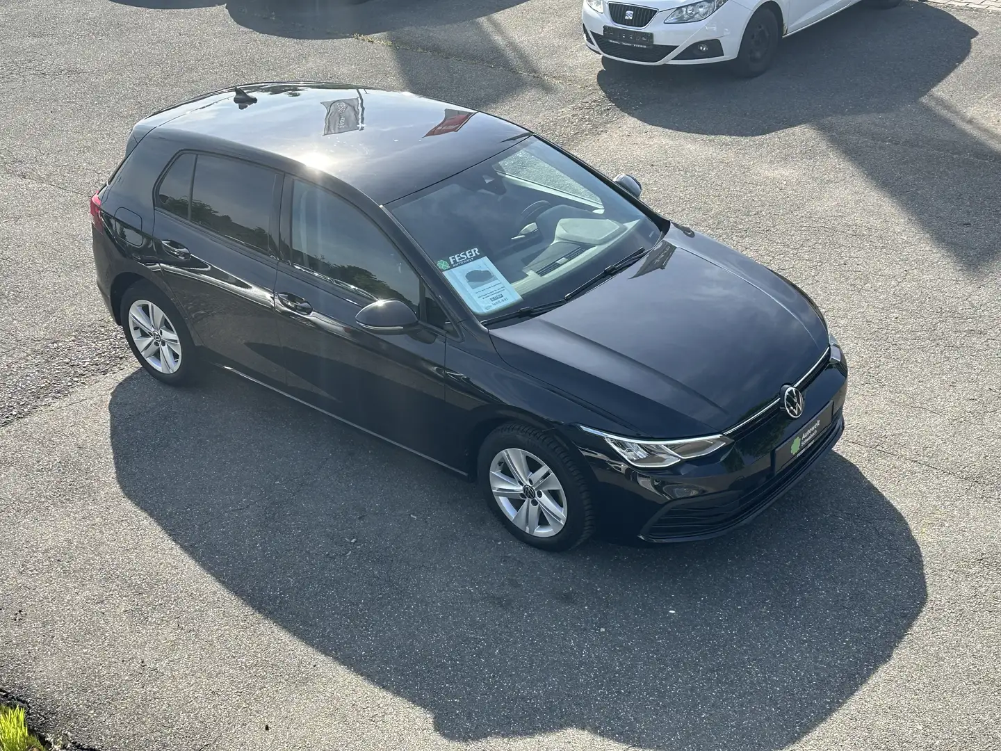 Volkswagen Golf Life 1.5 TSI LED NAVI VIRTUAL SHZ Zwart - 1