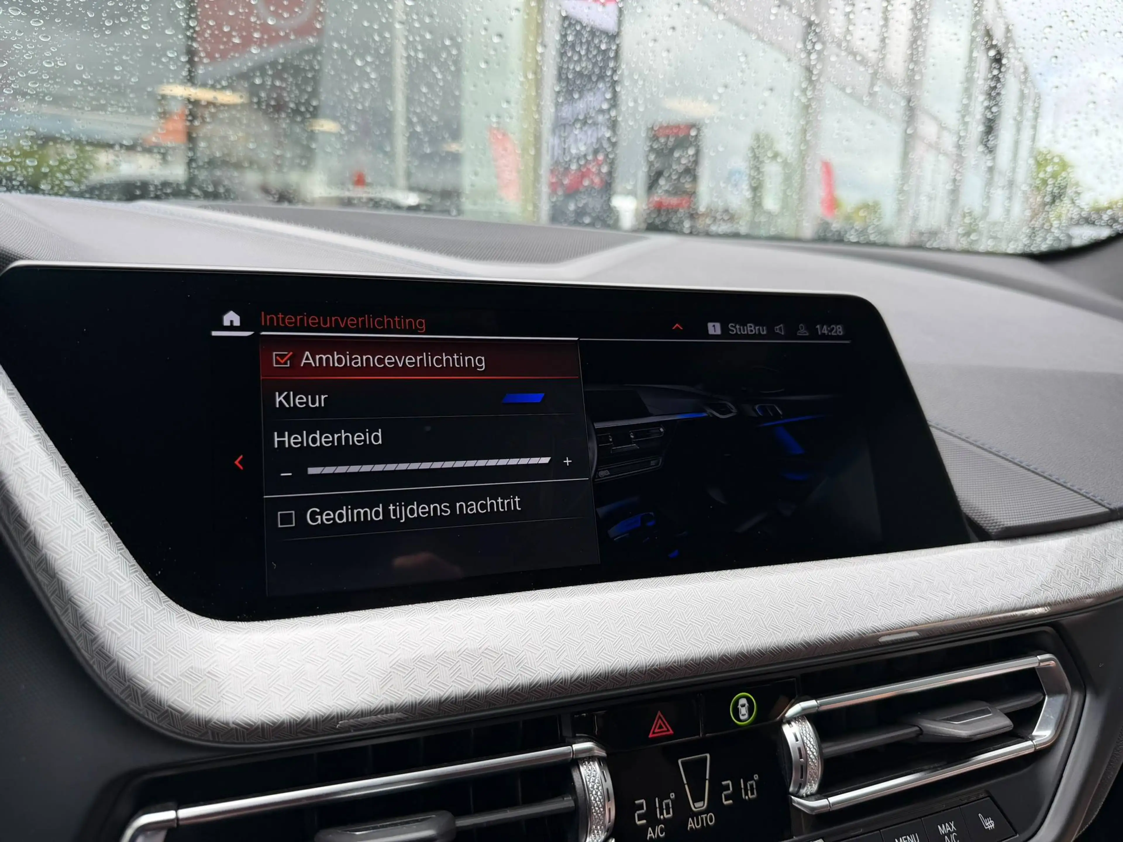 BMW 118 M PACK / MAT GRIJS / PANO / SFEERVERLICHTING / CARPLAY / ZETELVERWARMING / — photo 29