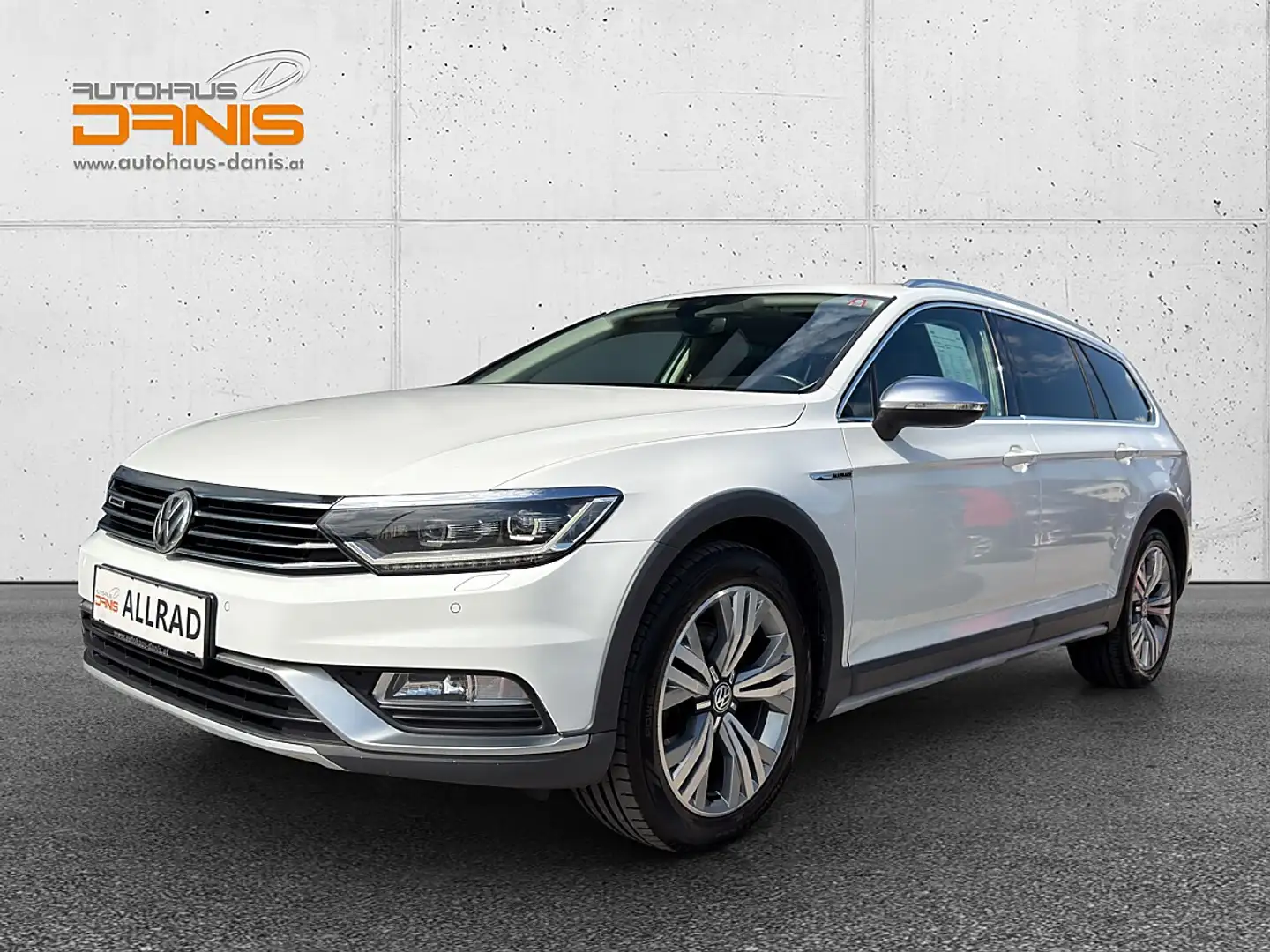 Volkswagen Passat Alltrack 2,0 TDI 4Mot. NAVI/ACC/PANO/STDHZG/VIRTUAL Weiß - 2