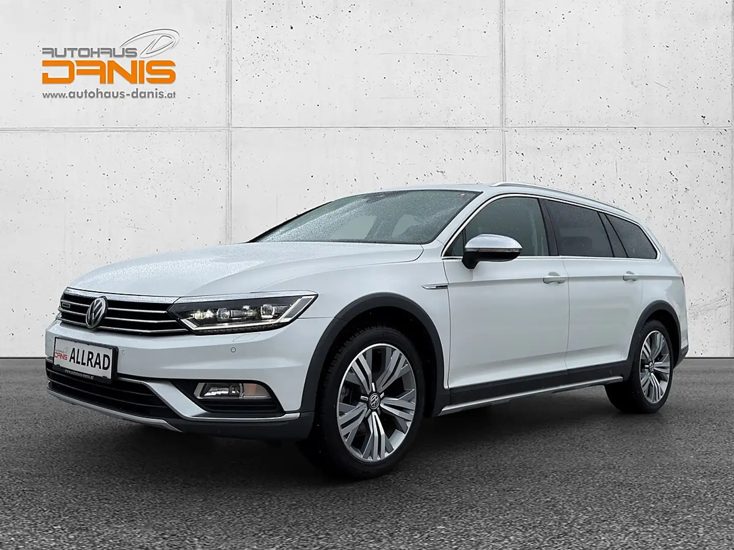 Volkswagen Passat Alltrack 2,0 TDI 4Mot. NAVI/ACC/PANO/STDHZG/VIRTUAL Weiß - 1
