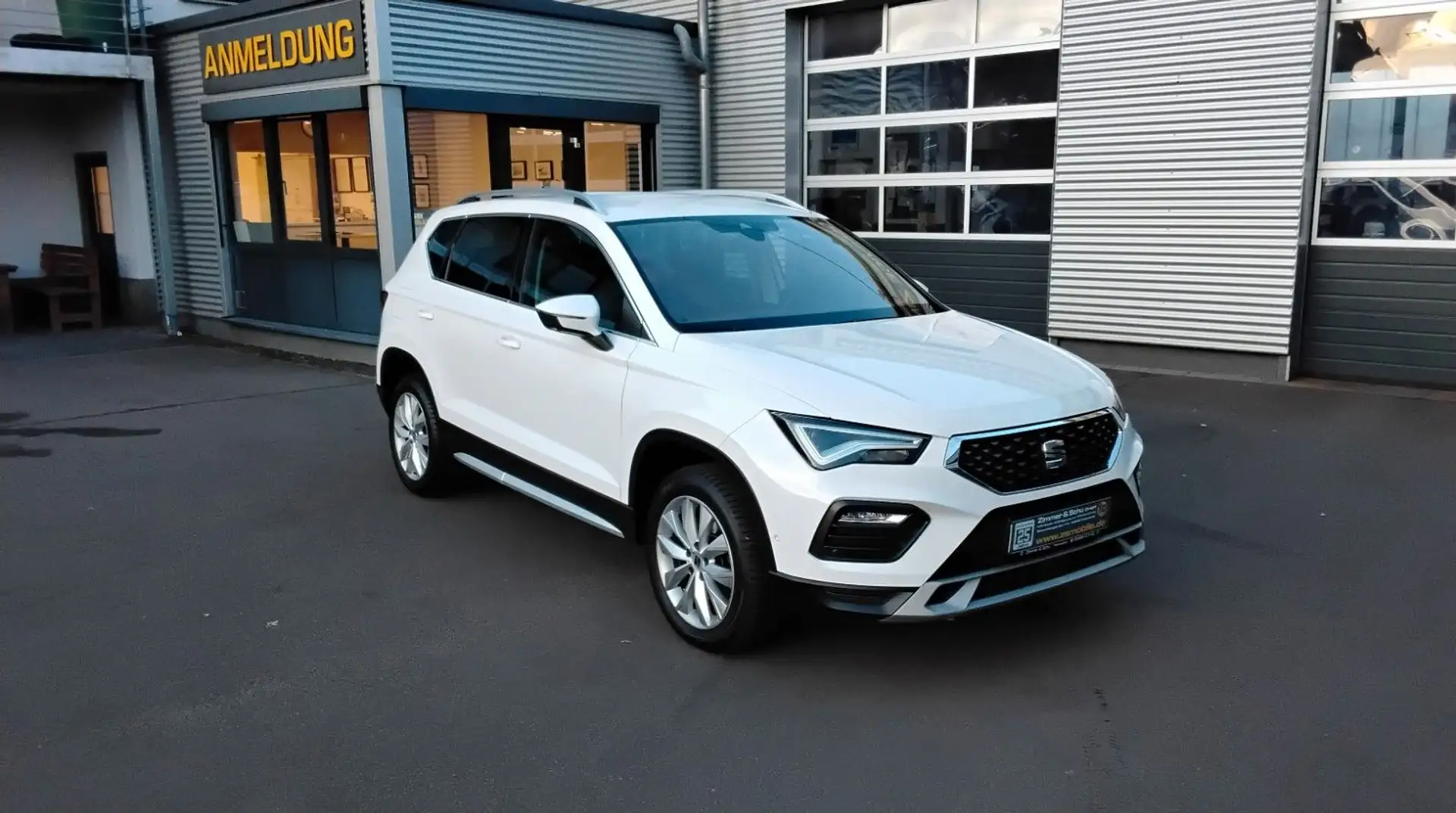 SEAT Ateca Xperience Weiß - 2