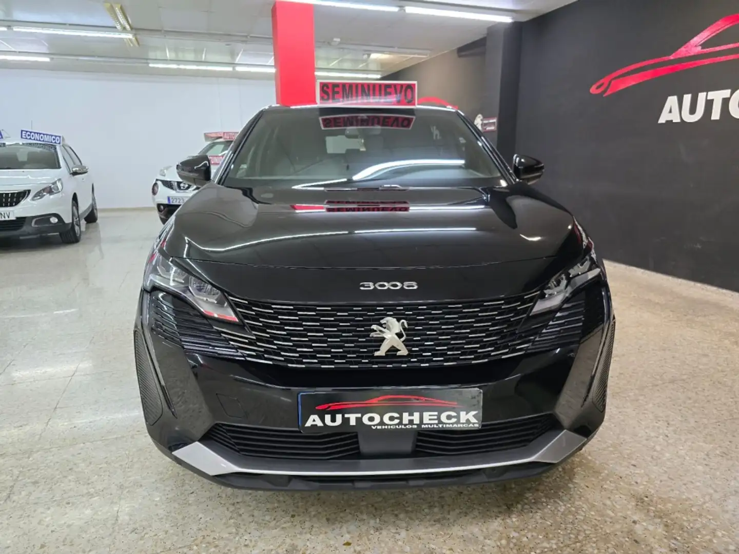 Peugeot 3008 1.2 S&S PureTech Allure Pack 130 Negro - 2