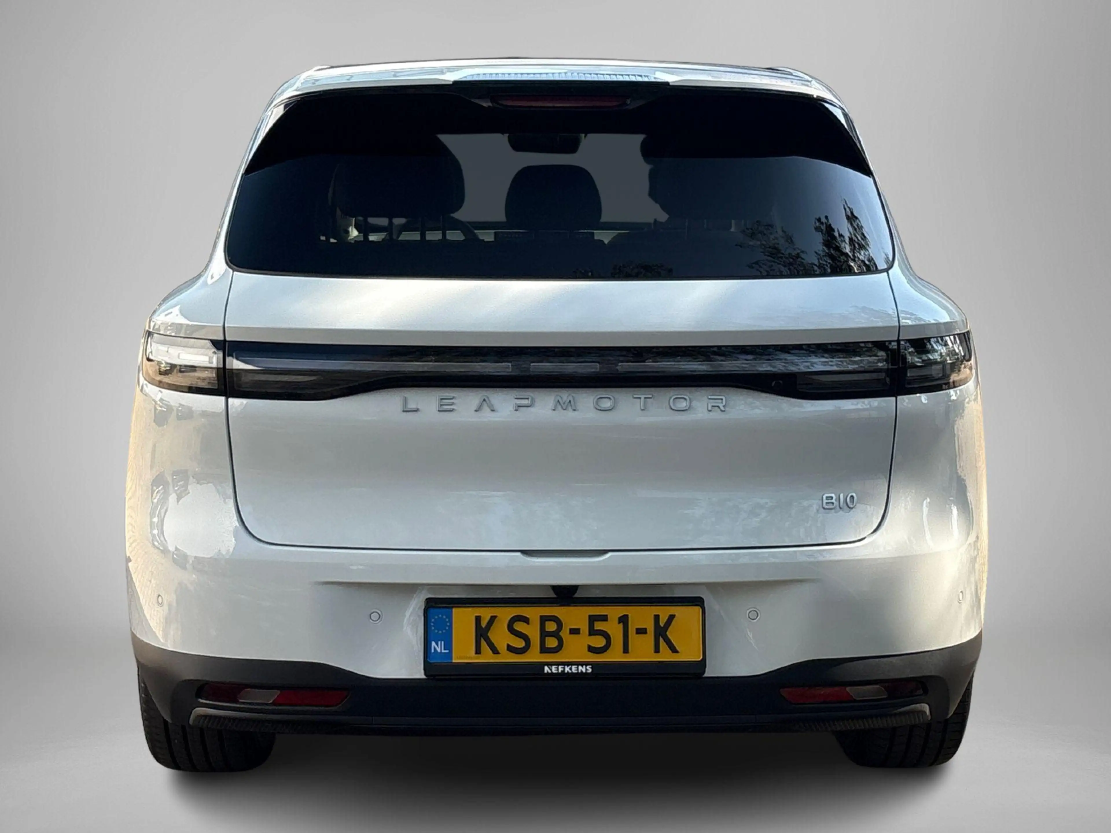 Leapmotor B10 Design ProMax 67.1 kWh 218pk | Voorraaddeal! | Nav — photo 4