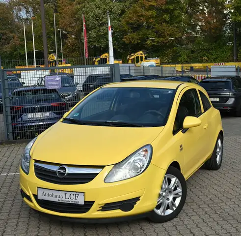 Opel Corsa D Edition TÜVneu Klimaautom. Fahrradträger
