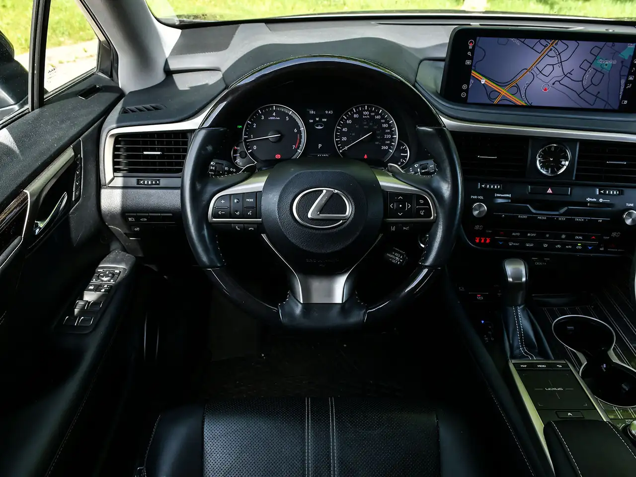 Lexus RX fotografie Lexus RX