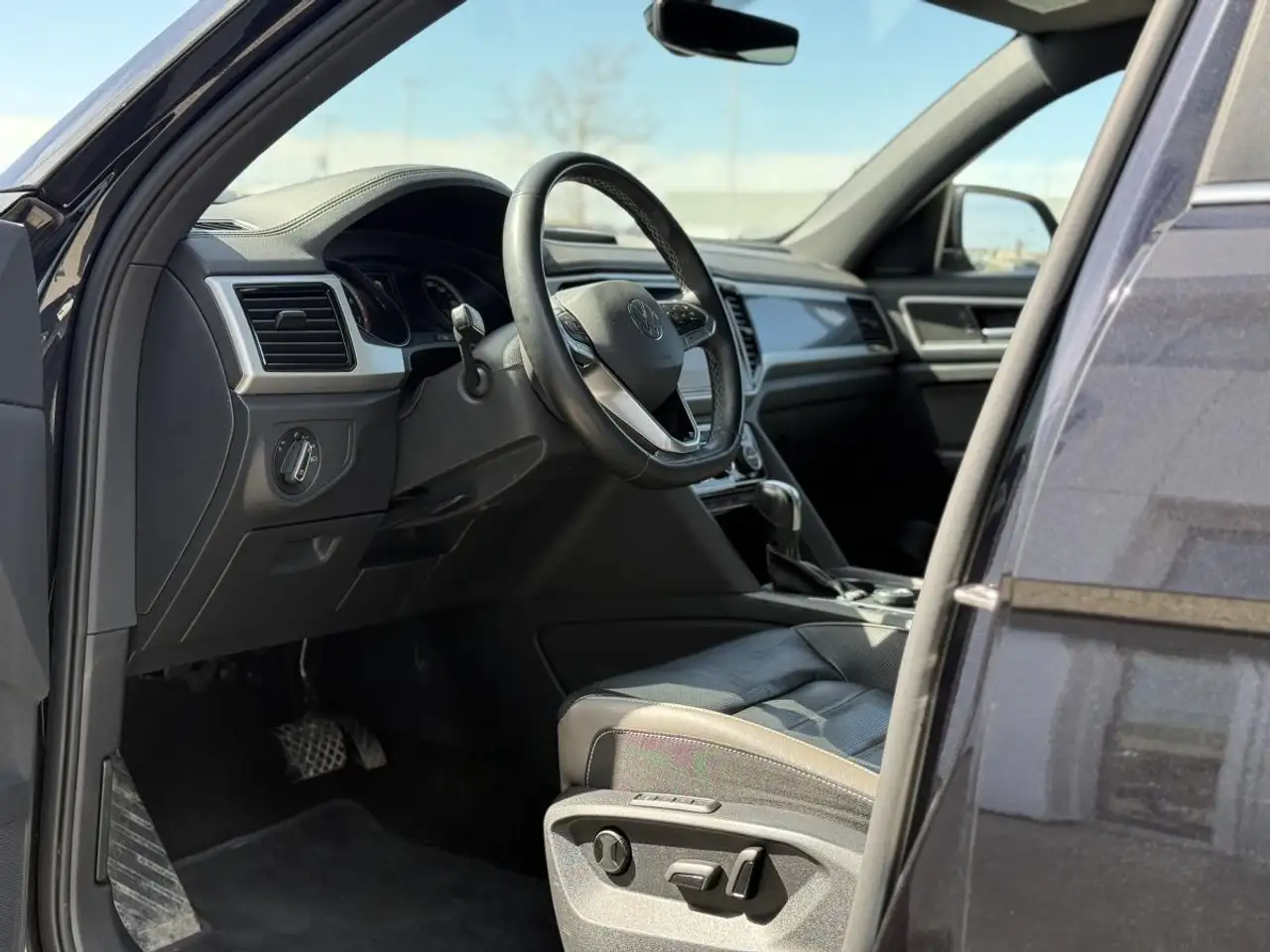 Volkswagen Atlas снимка Volkswagen Atlas