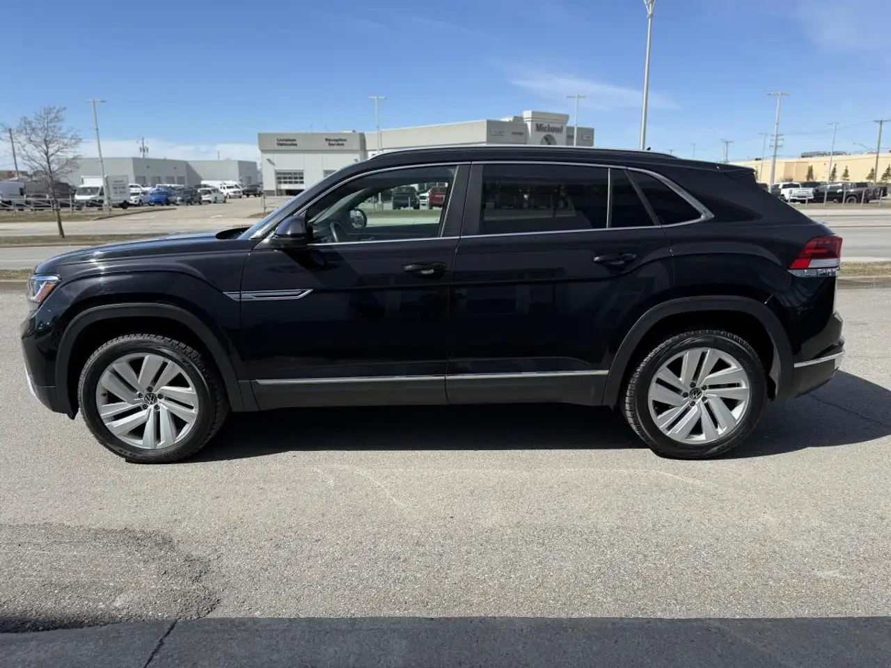 Volkswagen Atlas снимка Volkswagen Atlas