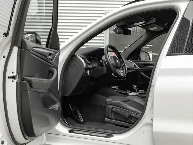 BMW X3 view 15