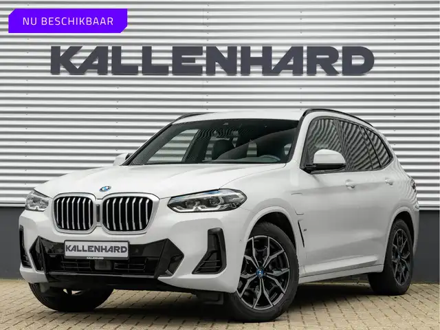 2023 BMW X3 in White for sale