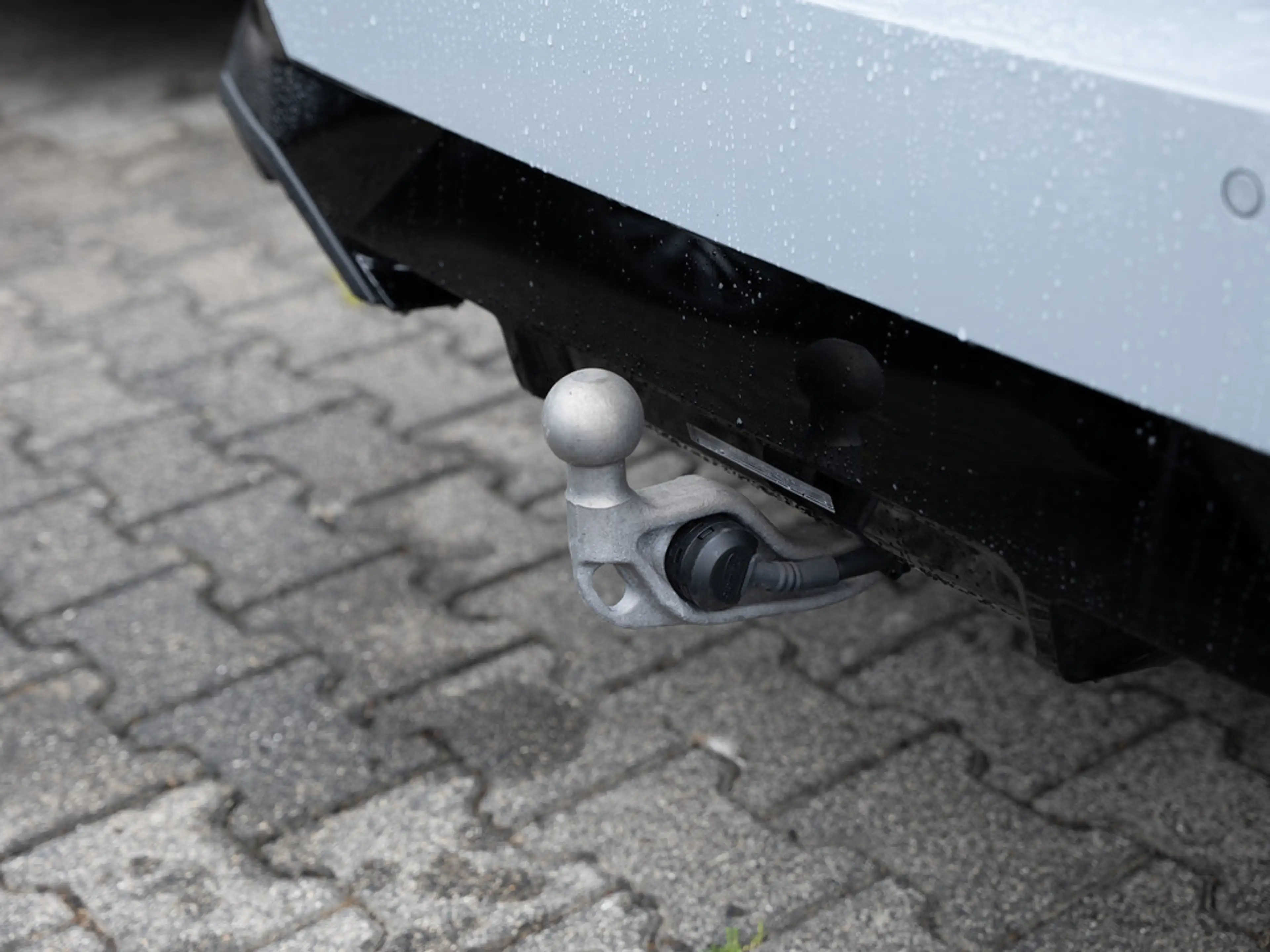 BMW 550 e Touring xDrive M-Sport Pro PANO AHK HUD — photo 13
