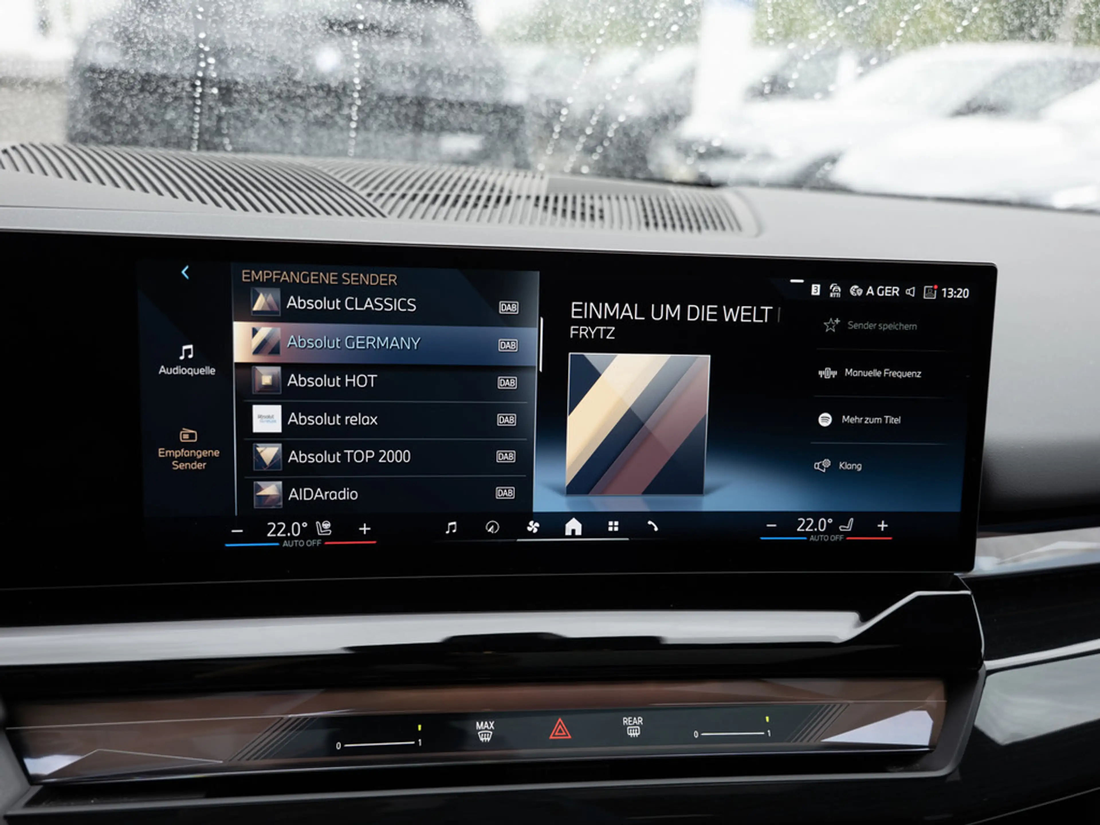 BMW 550 e Touring xDrive M-Sport Pro PANO AHK HUD — photo 15