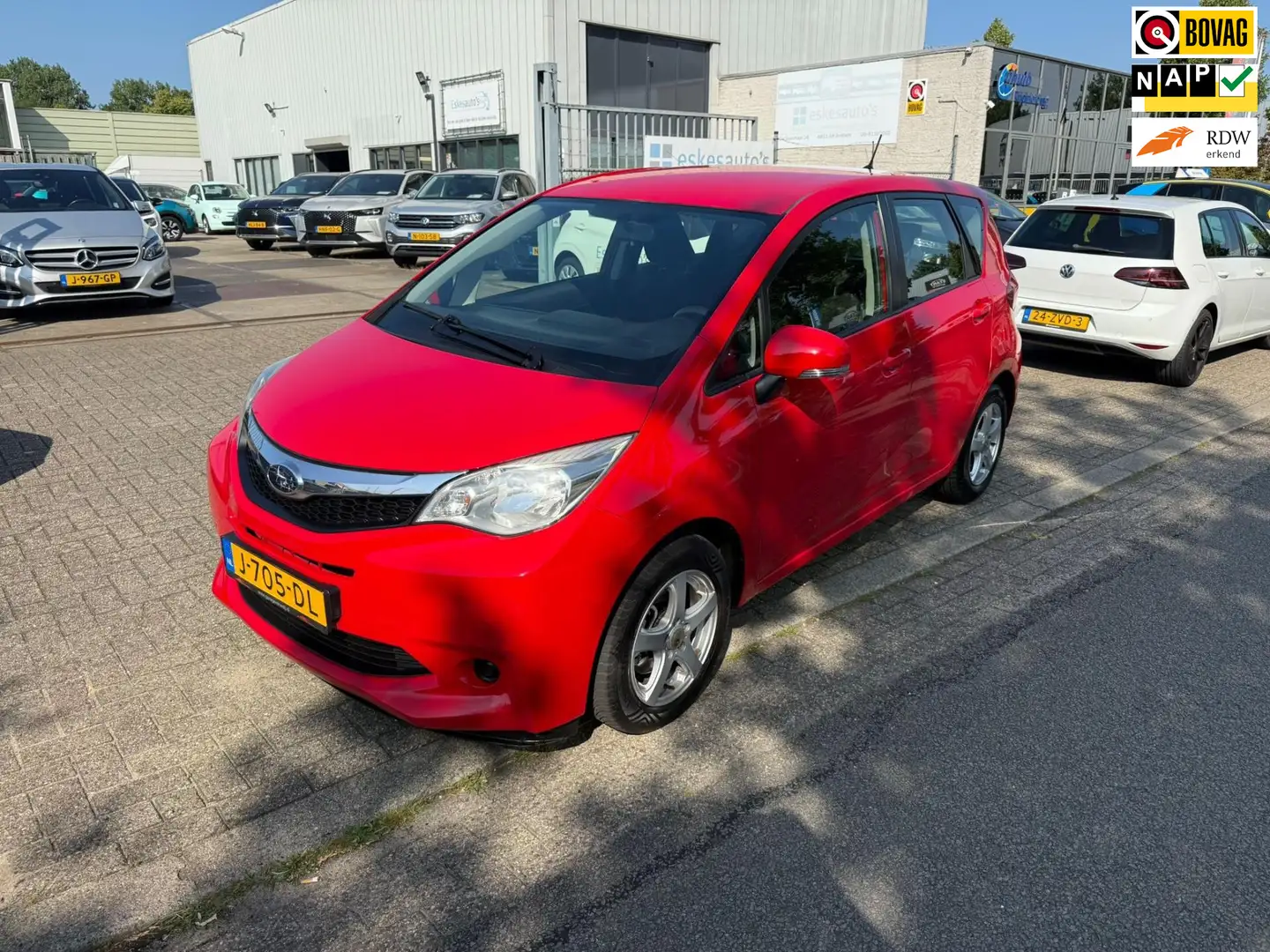 Subaru Trezia 1.3 Comfort, Airco, Nette auto Rojo - 1