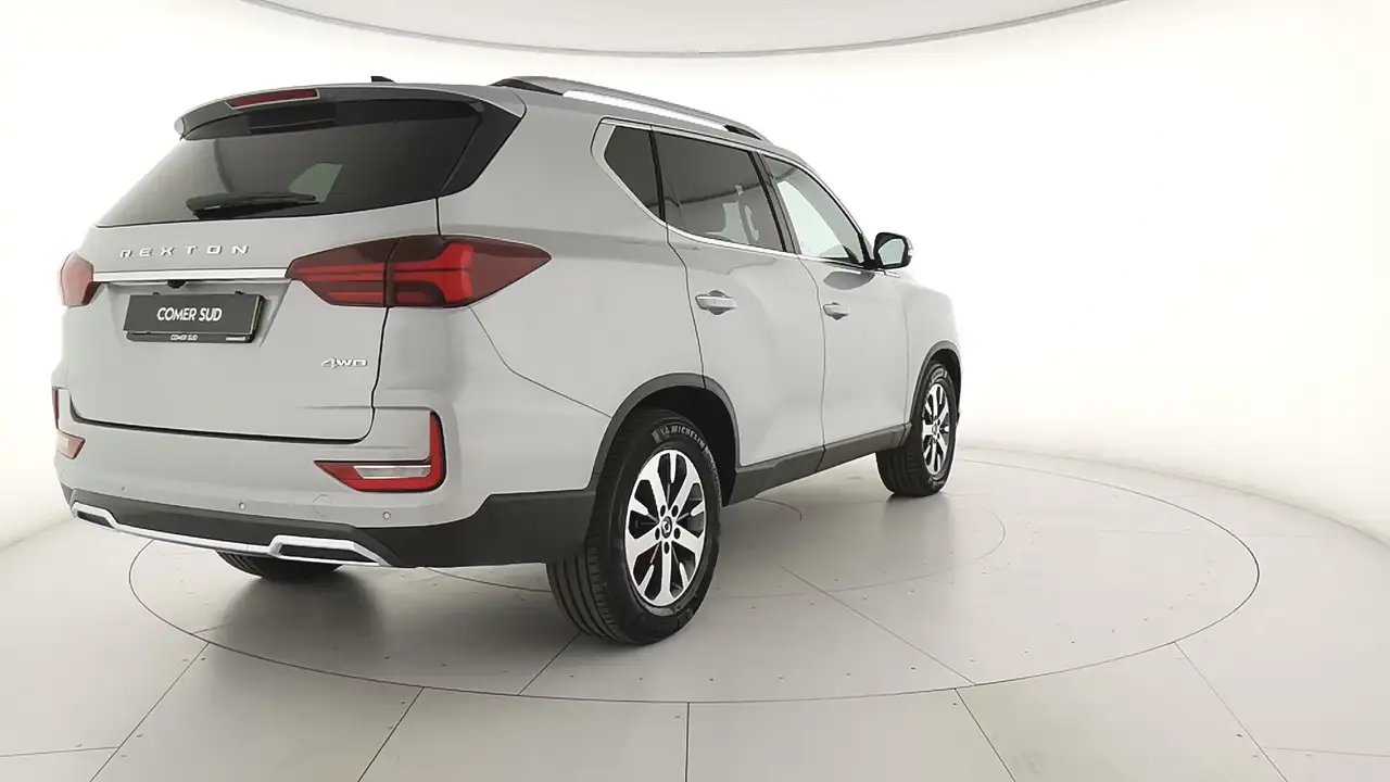 SsangYong Rexton 2025