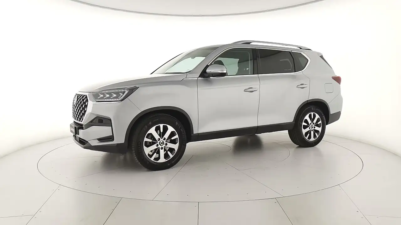 SsangYong Rexton 2025