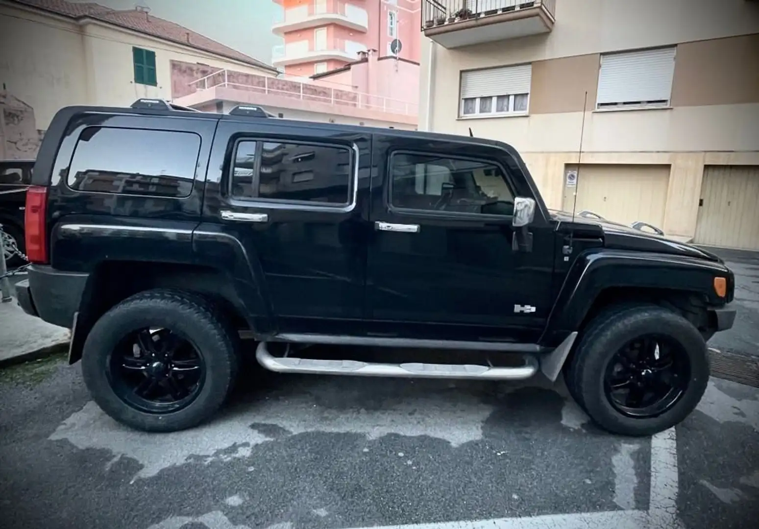 HUMMER H3 Nero - 2