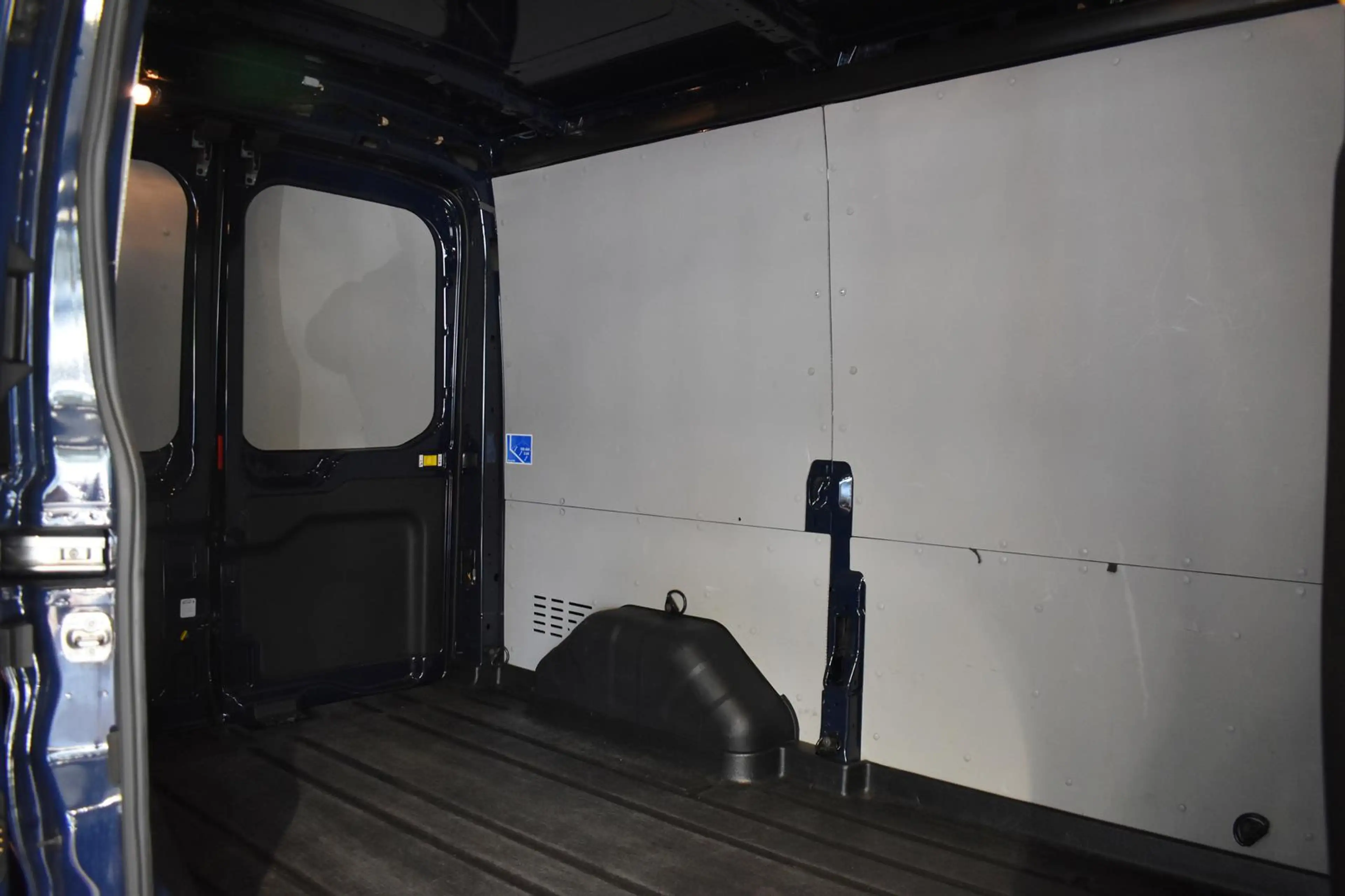 Ford Transit 350 L2H2 TREND KLIMA TEMPOMAT SITZHEIZUNG BEHEIZBA — photo 15