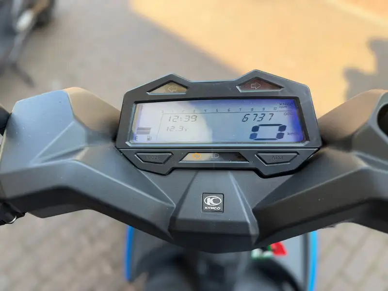 Kymco Super 8 - foto 8