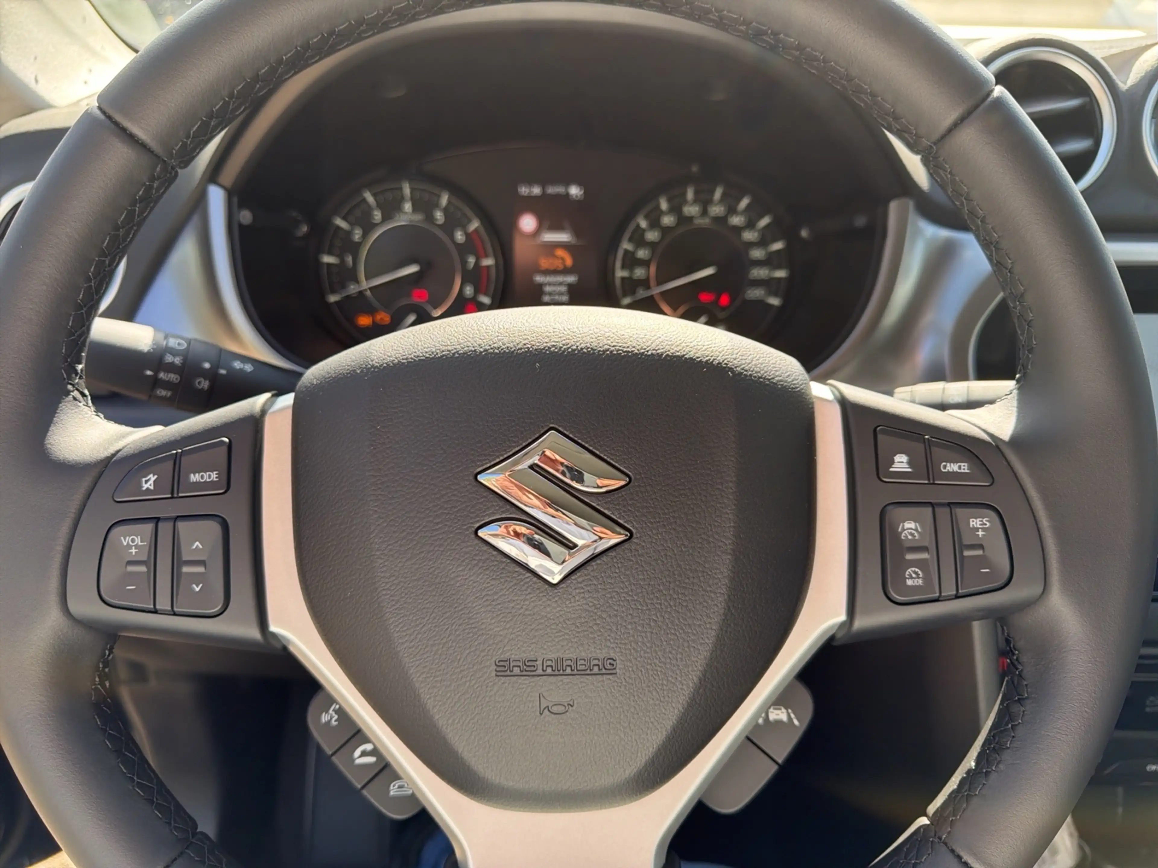 Suzuki Vitara 1.4 Boosterjet ALLGRIP Comfort — photo 14