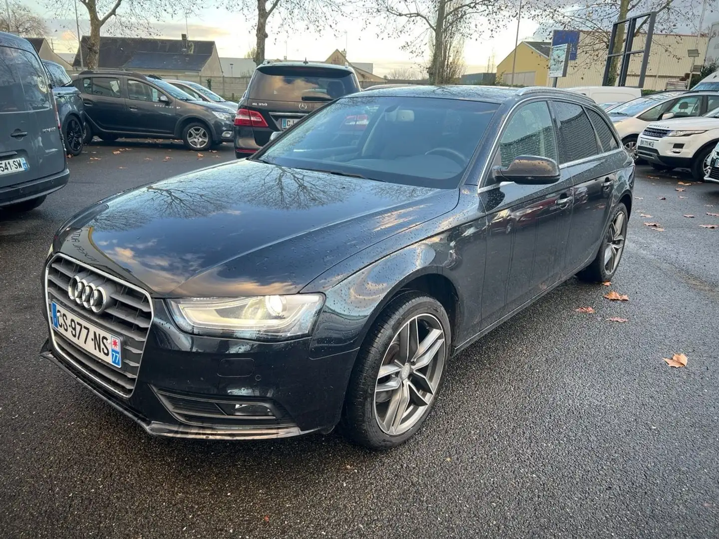 Audi A4 2.0 TDI 120CH DPF AMBITION LUXE Noir - 2