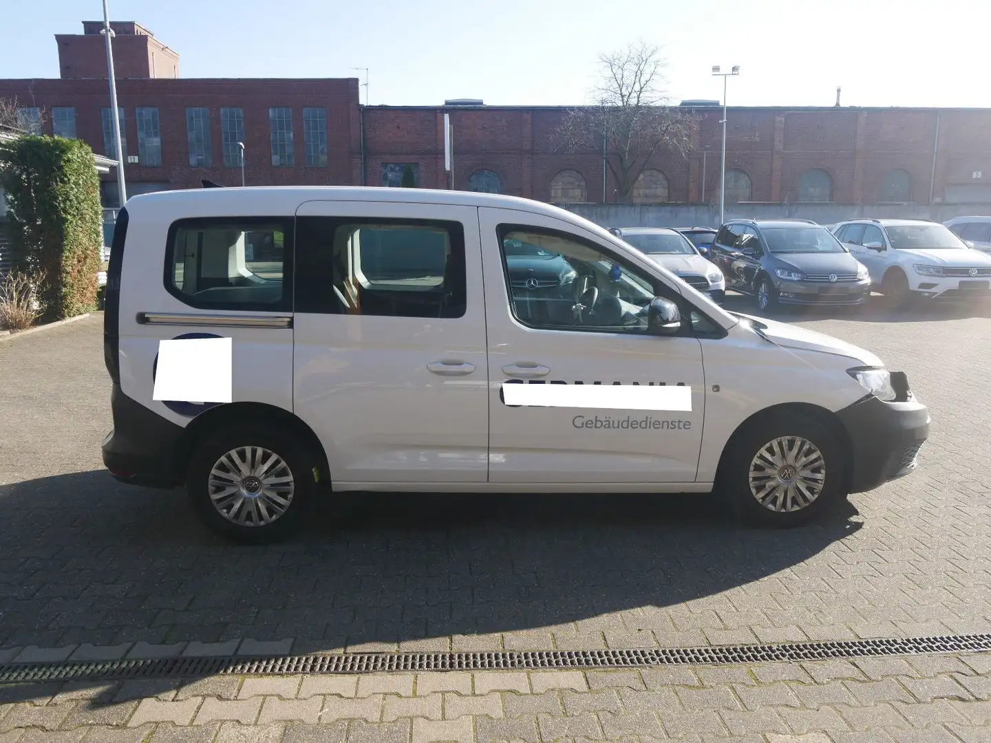 Volkswagen Caddy 2.0 TDI Basis Klima PDC 2x Schiebetür Weiß - 2