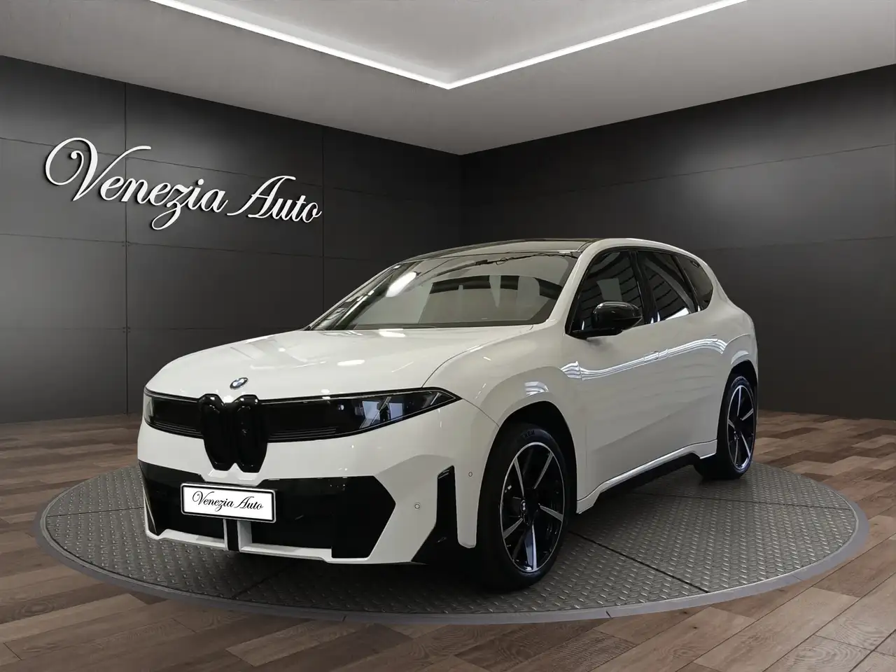 BMW iX3 2026