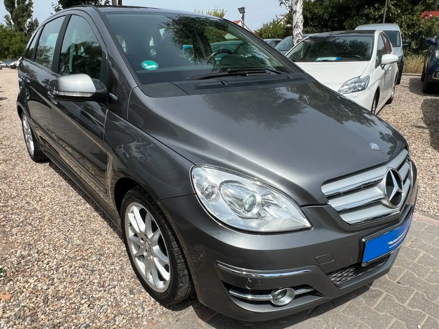 Mercedes-Benz B 160 *2.HD*Klima*SHZ*PDC*Leder*70.TKM*TÜV NEU Grijs - 2