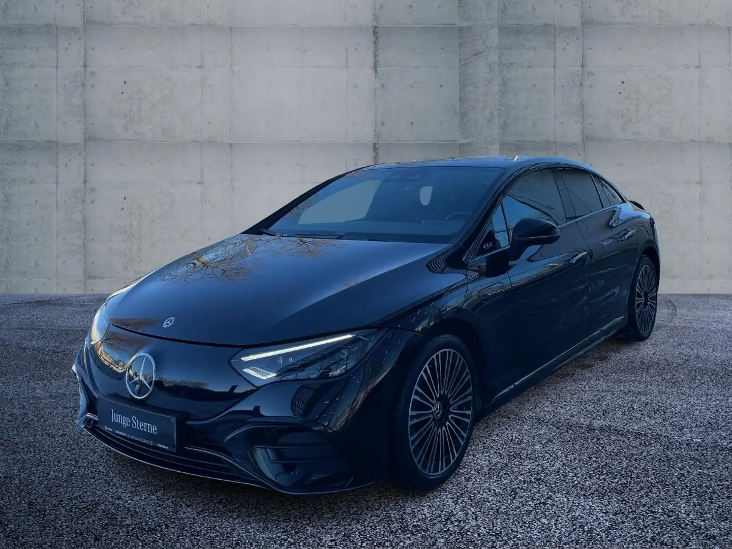 Mercedes-Benz EQE 350 4MATIC AMG Night FAP ACC KeyLess MBUX Schwarz - 2