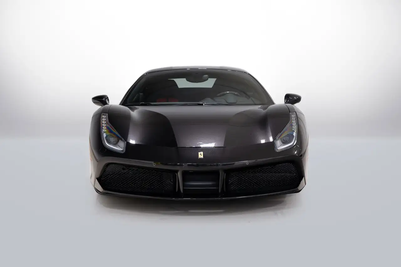 Ferrari 488 снимка Ferrari 488