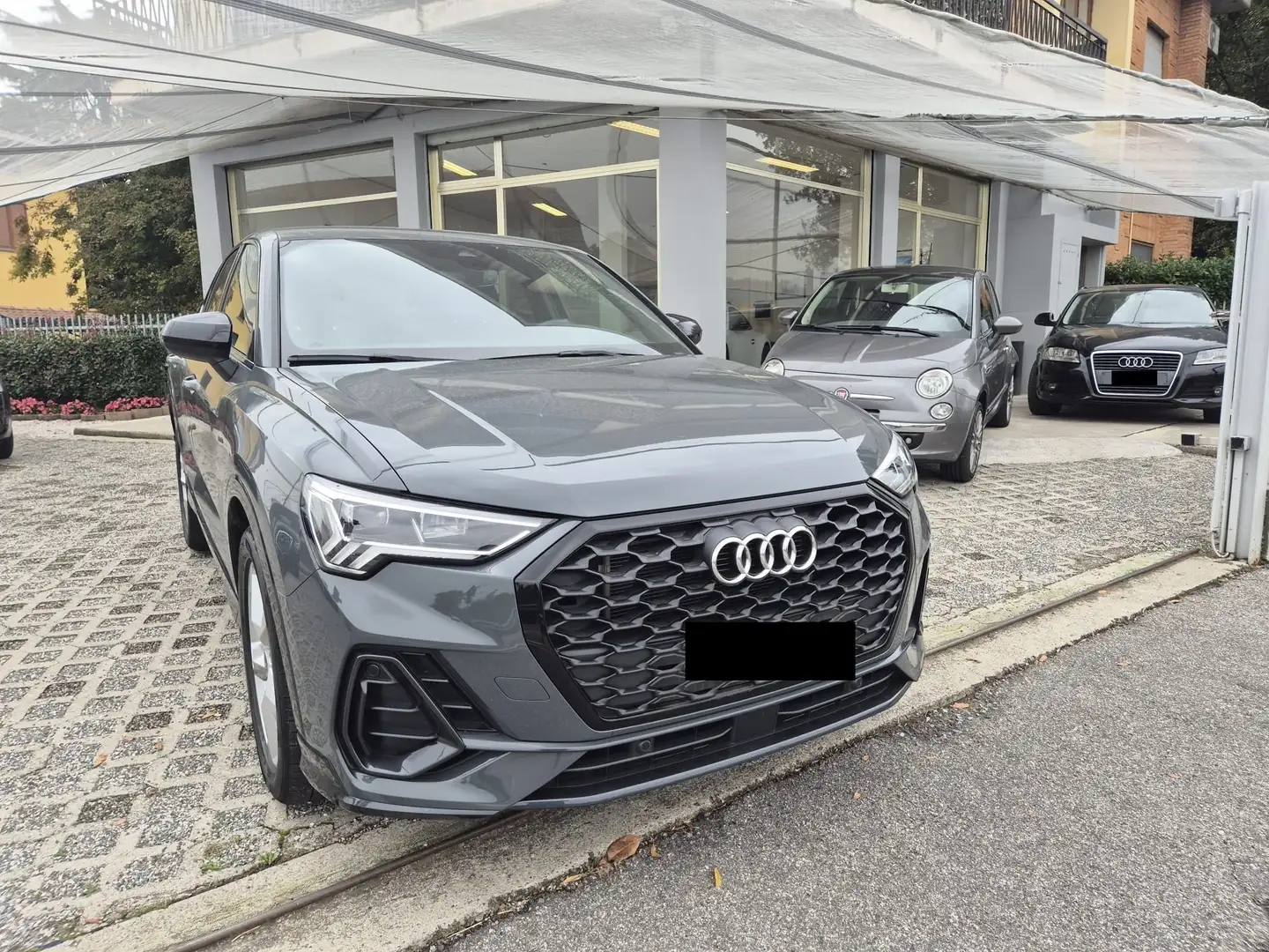 Audi Q3 Q3 Sportback 35 2.0 tdi S line edition s-tronic Grijs - 2