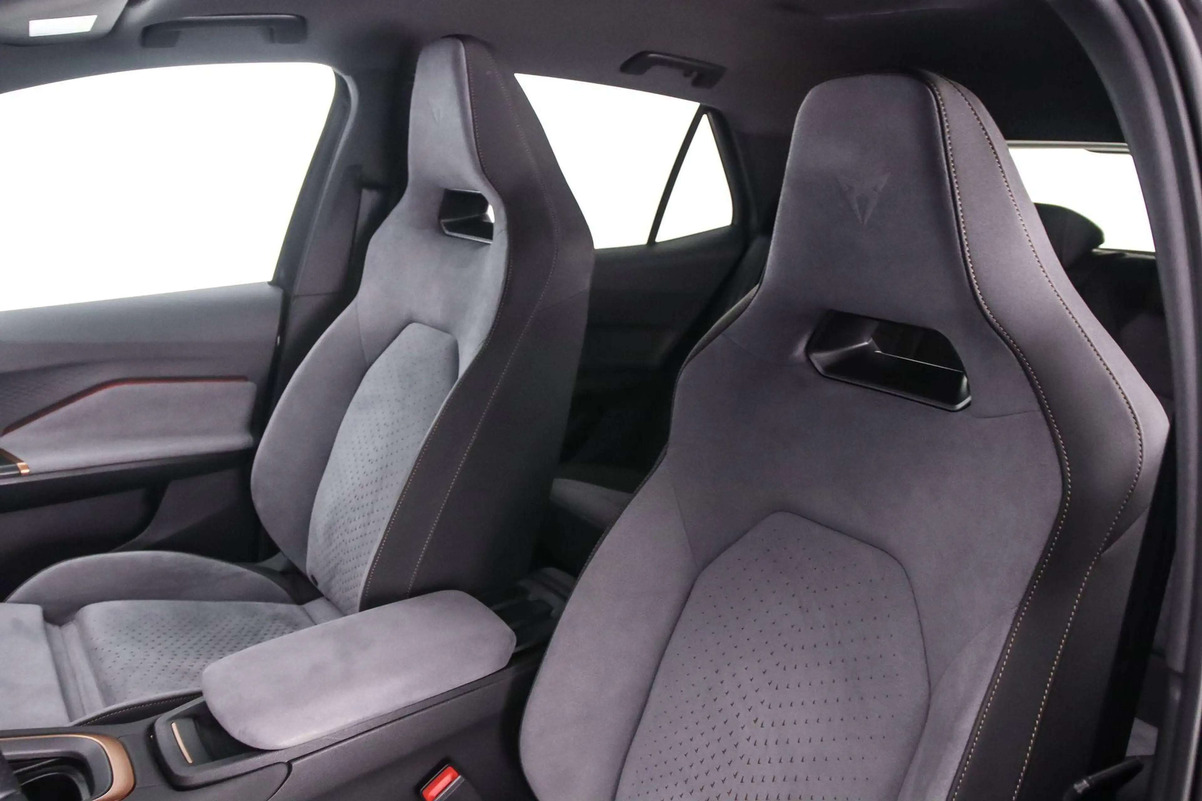 CUPRA Born Adrenaline 62 kWh 204pk Automaat Adaptive cruise c — photo 4
