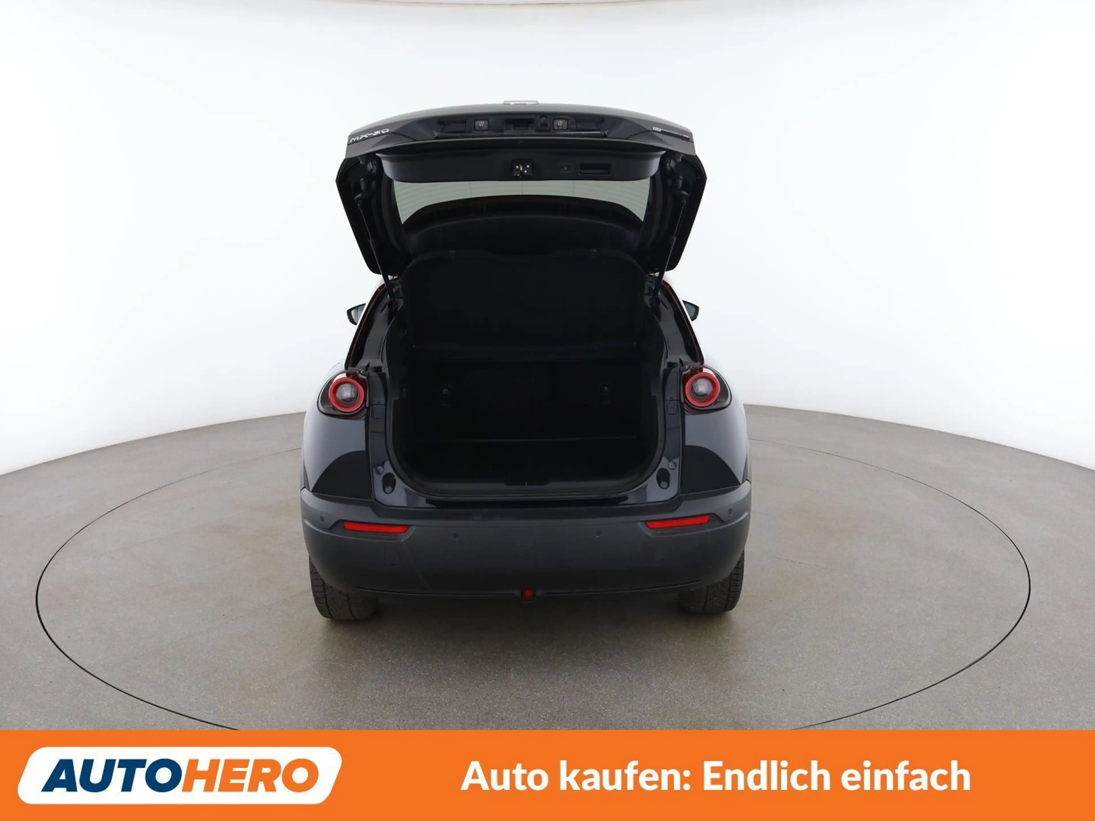 Mazda MX-30 e-SKYACTIV R-EV Edition R — photo 15