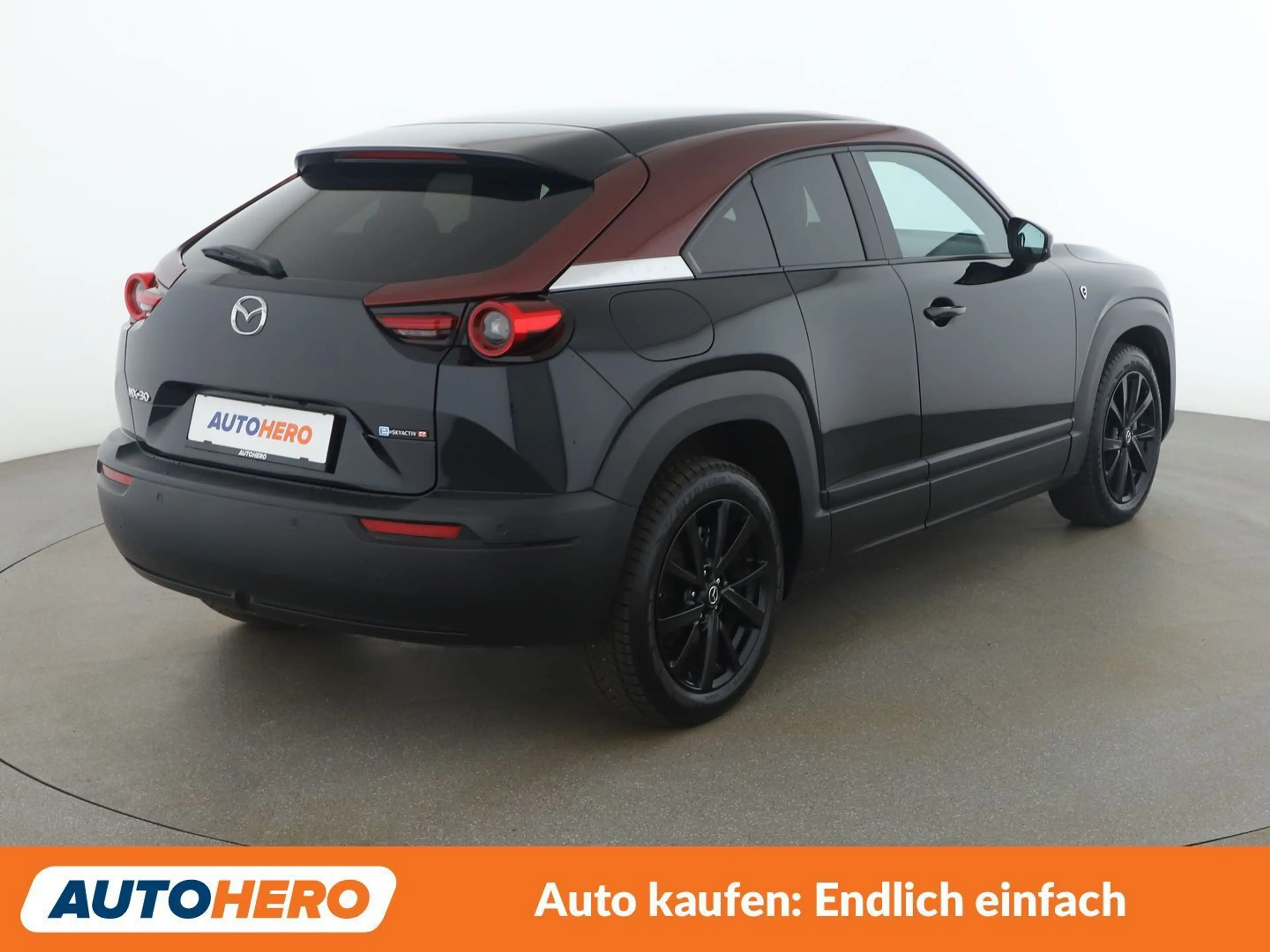 Mazda MX-30 e-SKYACTIV R-EV Edition R — photo 6