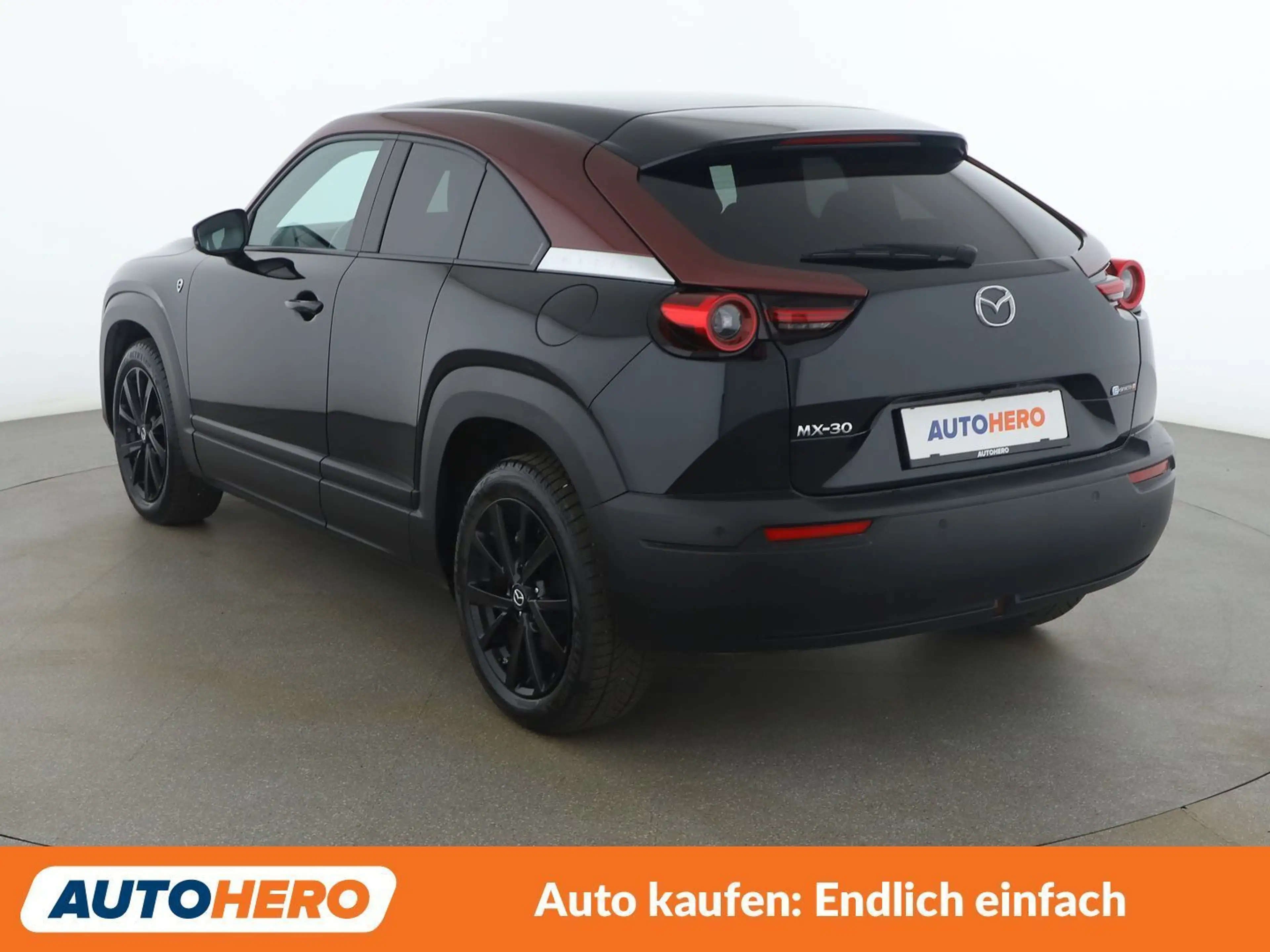 Mazda MX-30 e-SKYACTIV R-EV Edition R — photo 4